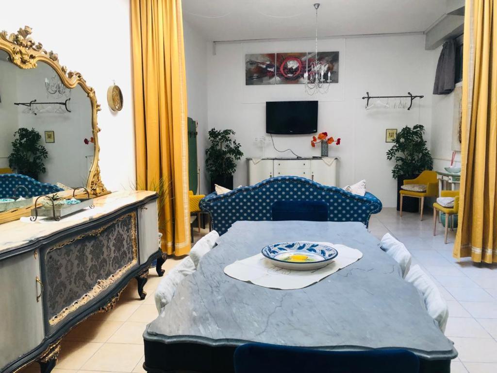 Апартаменты Sicily Holiday House Авола Экстерьер фото